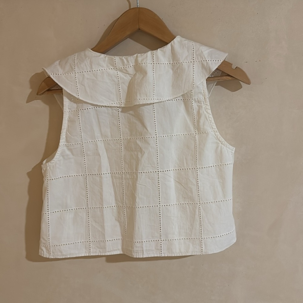 Free People White Eyelet Tie-Front Cropped Blouse - Picture 2 of 3